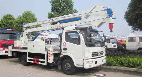 東風(fēng)多利卡18米高空作業(yè)車(chē)